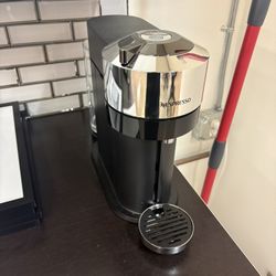Nespresso Vertuo Next Deluxe Espresso Machine