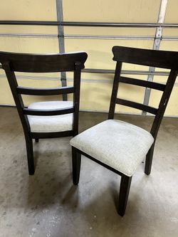 Dining Table Chair 4