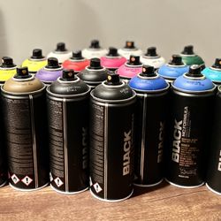 Montana BLACK 400ml Aerosol Spray Paint Set of 22 & Uni Posca
