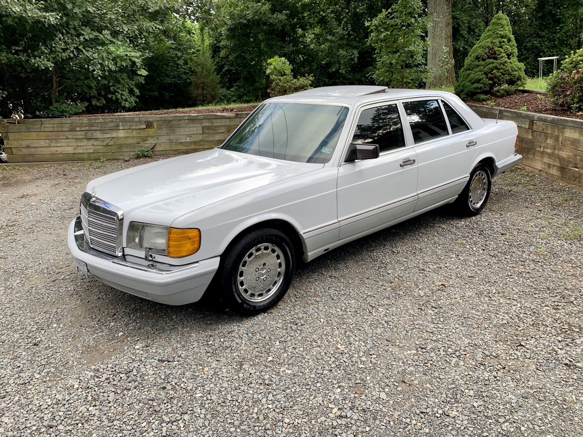 1989 Mercedes-Benz 420