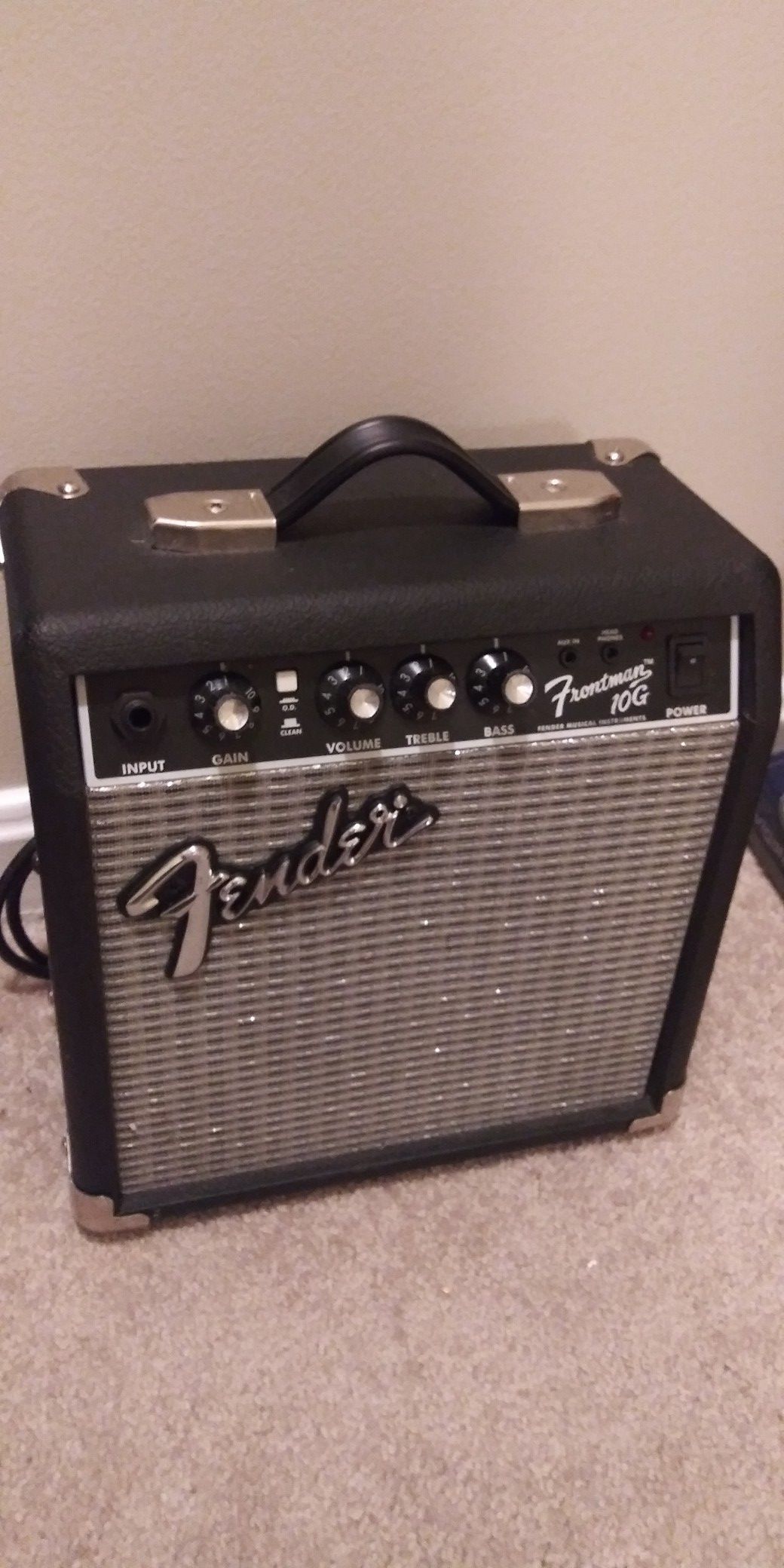 FENDER Frontman 10g guitar amp