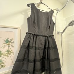 6 Dress Pack (size Small Women’s) 