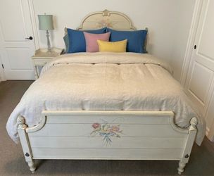 Ethan Allen white full size bed frame with nightstand