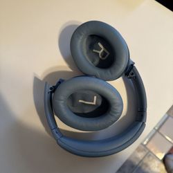 Bose Quiet Comfort Headphones 