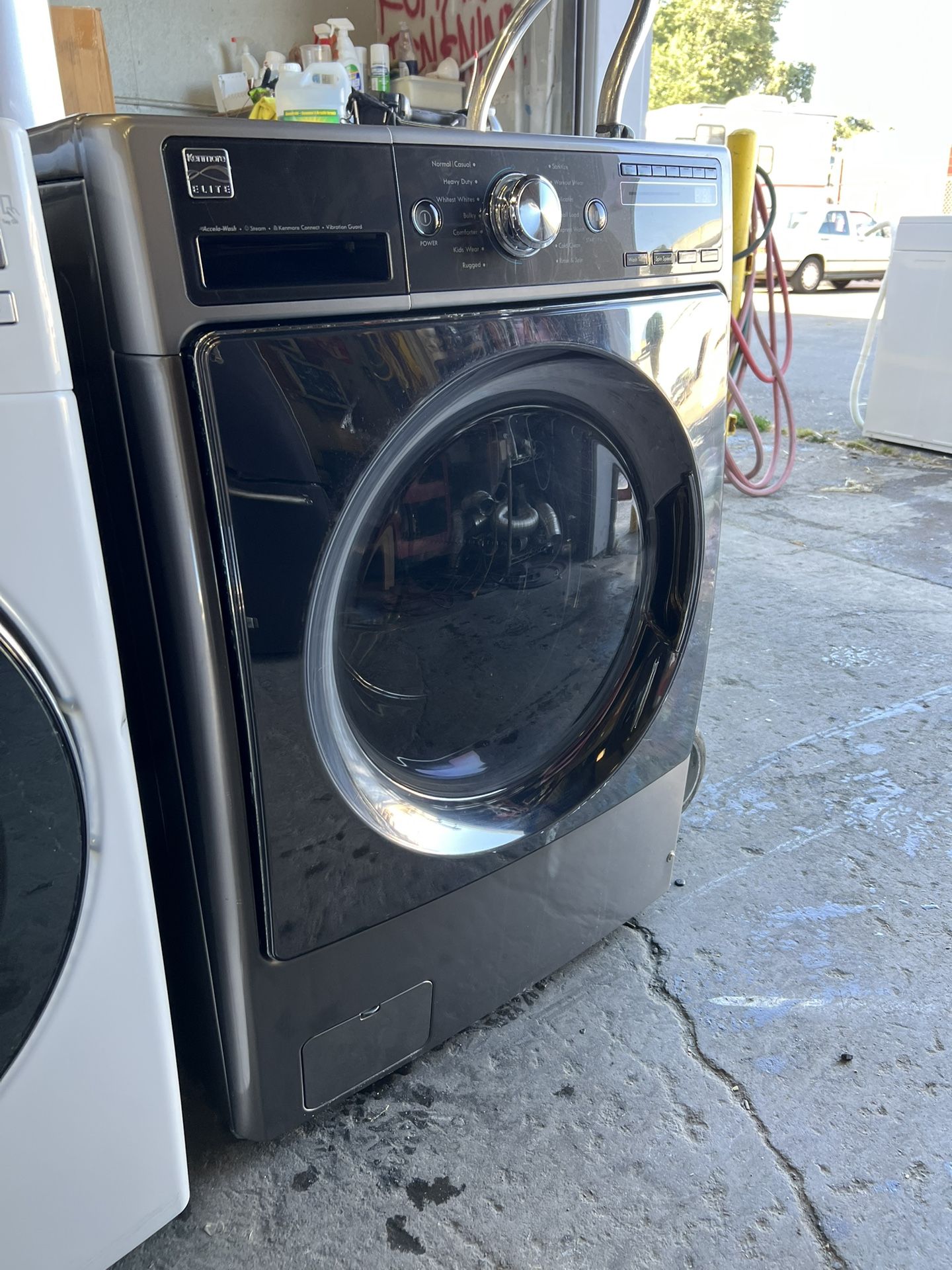 Kenmore Elite 4.5 Capacity Washer w/ Steam