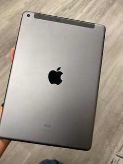 iPad 7th gen 32GB wifi only