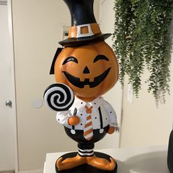 Pumpkin decor/Halloween decorations