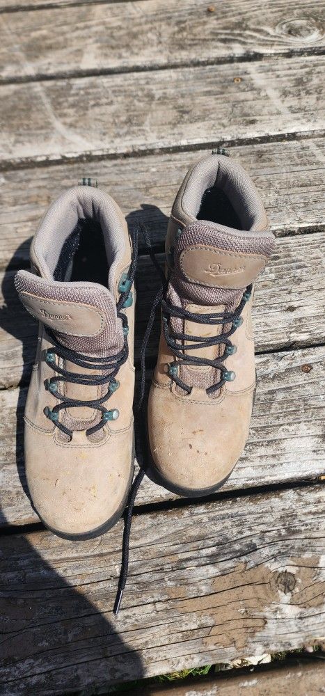 Danner Women's Size 10 Composite Toe Boots Worn A Few Times Hiking