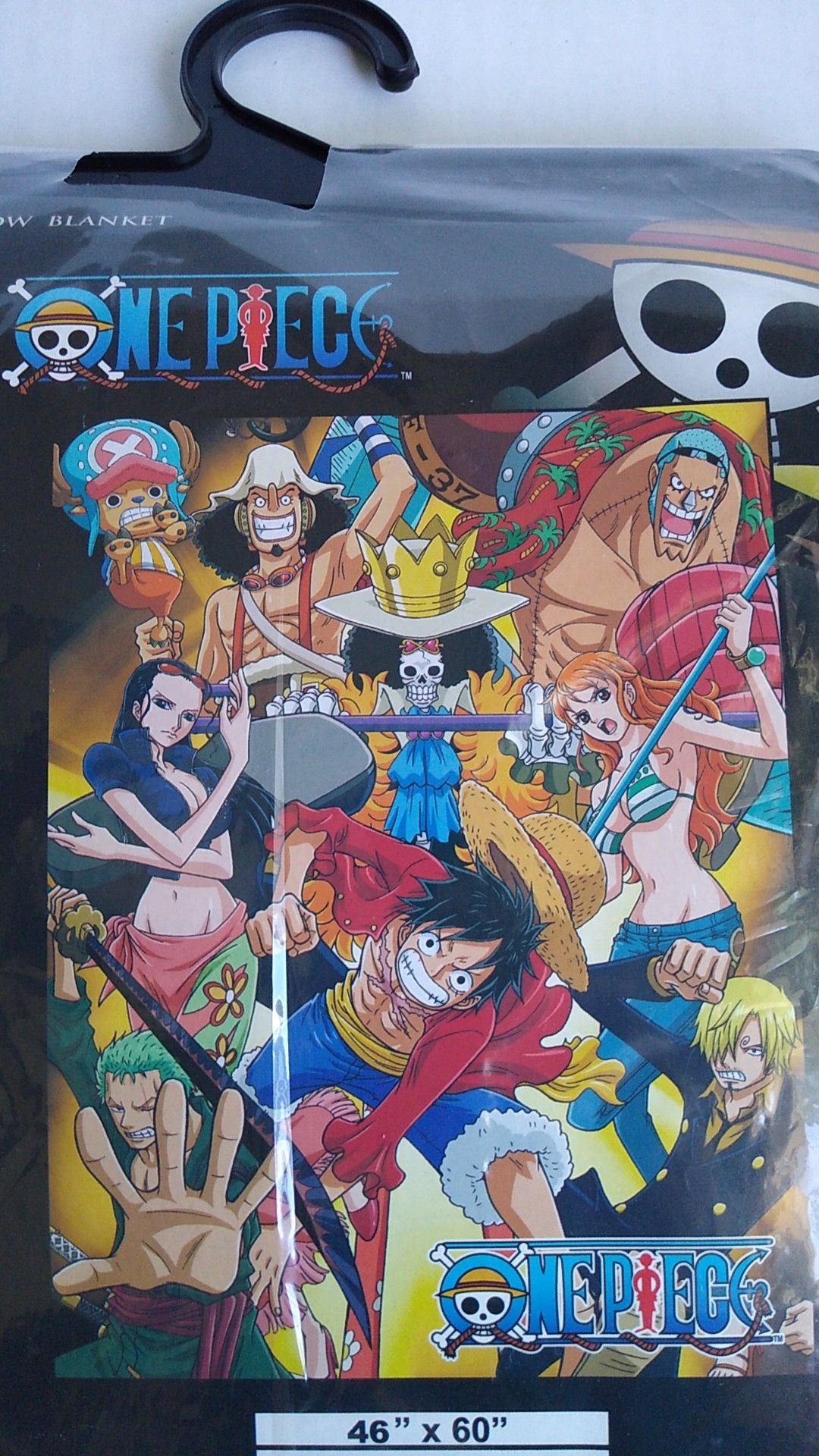 46" x 60" LEGIT ANIME ONE PIECE THROW BLANKET.