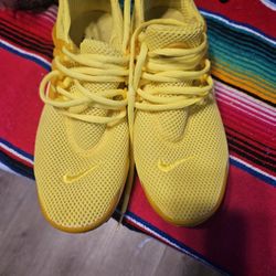 Tenis Nike Size 8