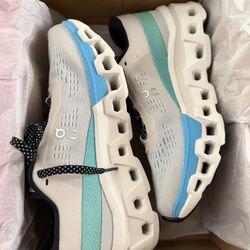 On Cloud Cloudmonster 2 Women’s Size 6