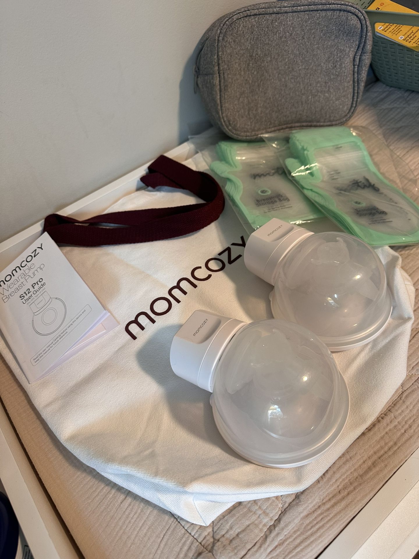 Momcozy S12 Pro Wearable Pump