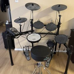 Roland V-Drums Electronic Drum Set