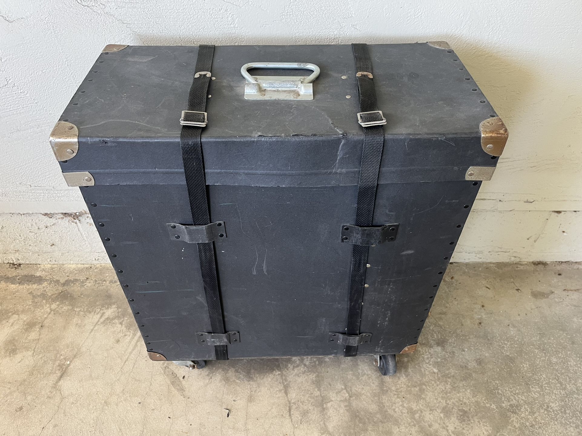 Drum Hardware Rolling Trap Case. 1964 Ludwig. Cymbal Percussion