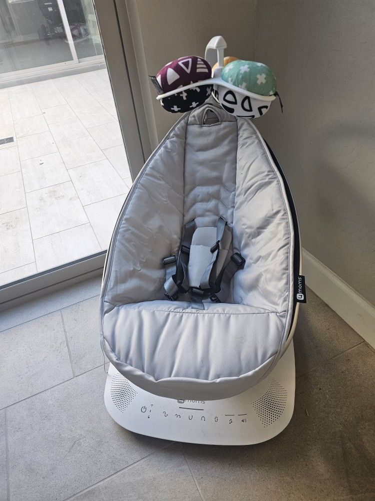4Moms Mamaroo Baby Swing