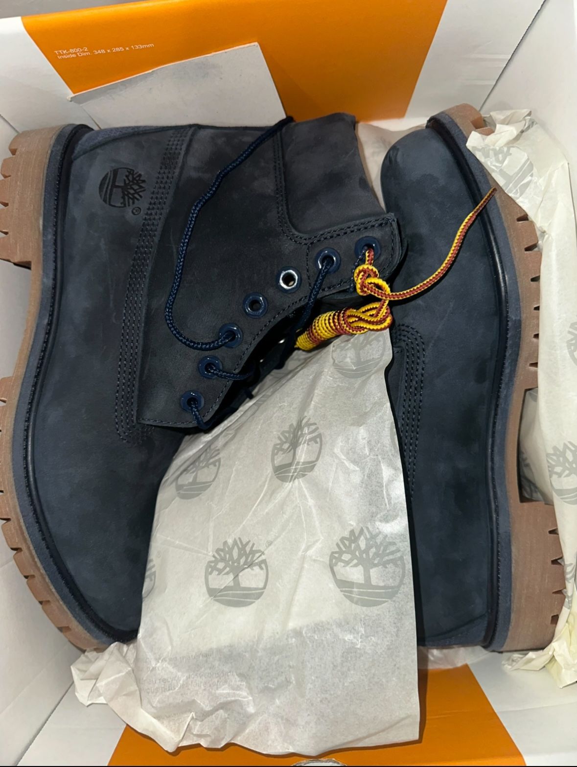 RETAIL $190+ Timberland Premium 6 in Waterproof Boot Medium Blue Nubuck