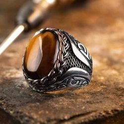 Men's Oval Brown Tiger Eye Silver Domineering Ring - Size 9