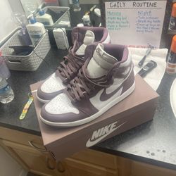 Jordan 1’s Size 12