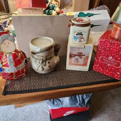 4 Christmas Candle Holders  In  Great Condition 