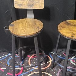 2 Bar Stools