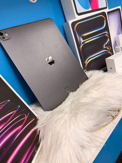 Apple - 11-Inch iPad Pro (4th Generation) M2 chip (Wi-Fi) - 90 DAYS WARRANTY INCLUDED / TAKE THIS HOME FROM $5   