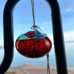 Small Glass Round Humming Bird Feeder 