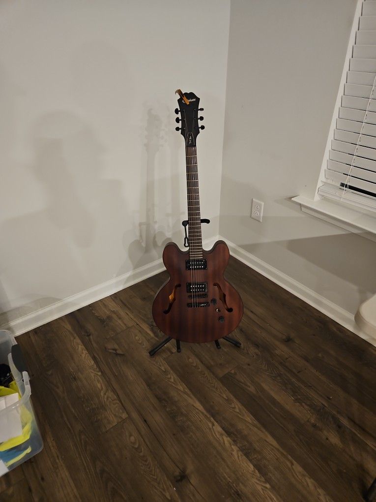 Guitarr
