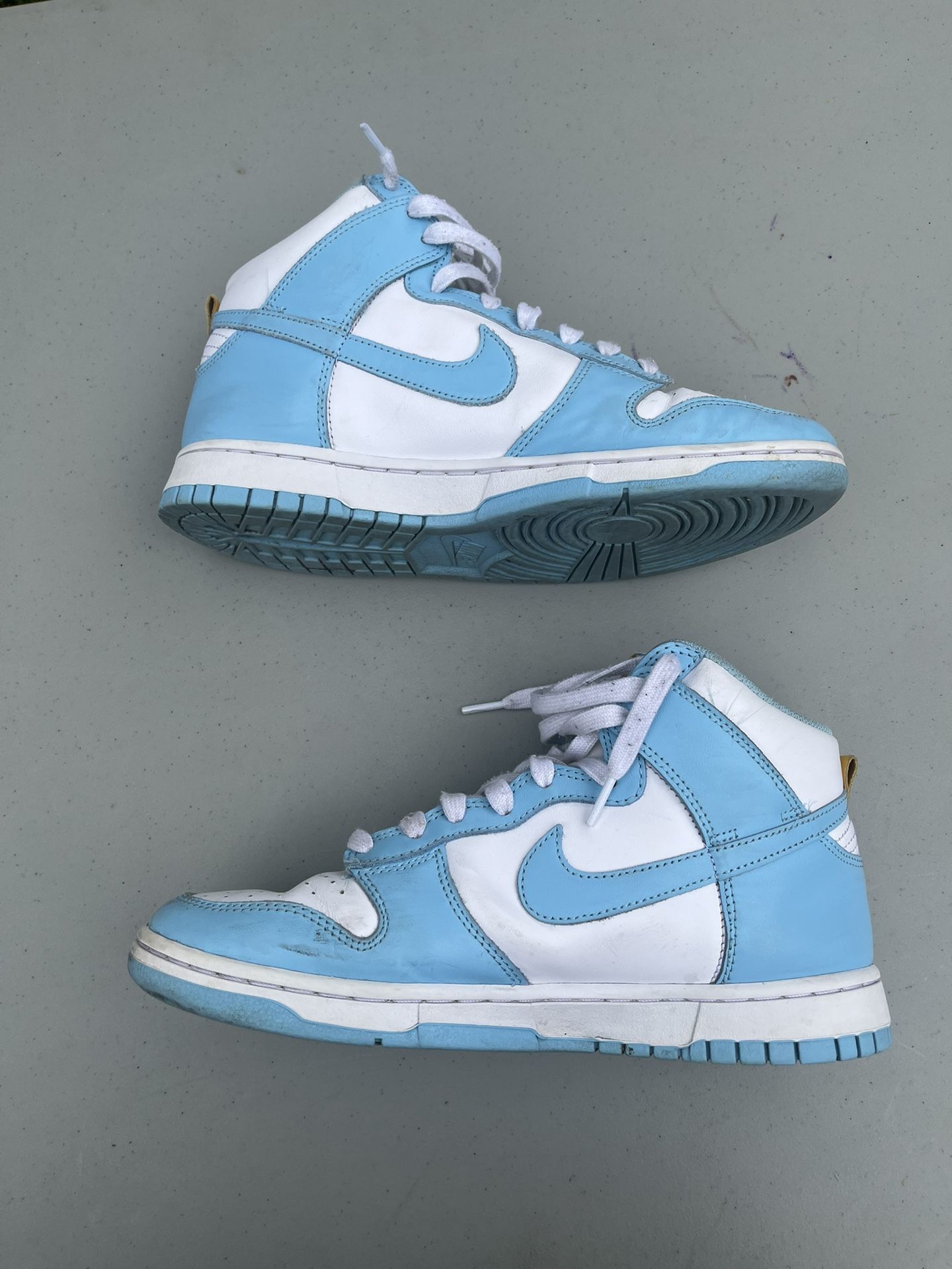 Jordan 1 Light Blue