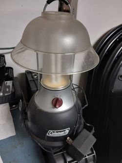 Coleman Rechargeable Table Lantern/ Light