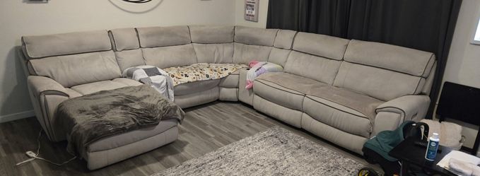 Gray Suede  Recling Sectional w Chaise