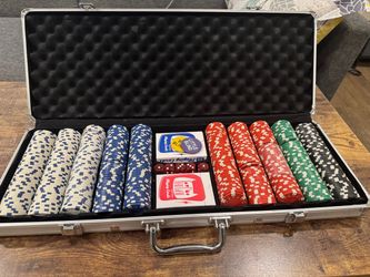 Poker Chip Set with Aluminum Case - Like New