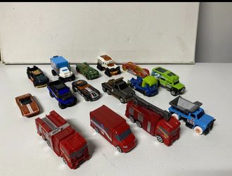 Diecast Cars Hot Wheels Lot & Matchbox 1/64 Scale 15 Total Early 2000 Year Cars