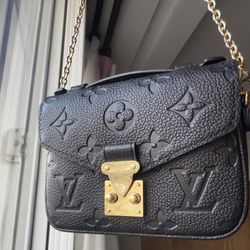 LOUIS VUITTON Micro Métis 