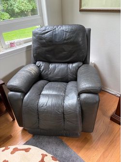 Leather lazy boy recliner. $10