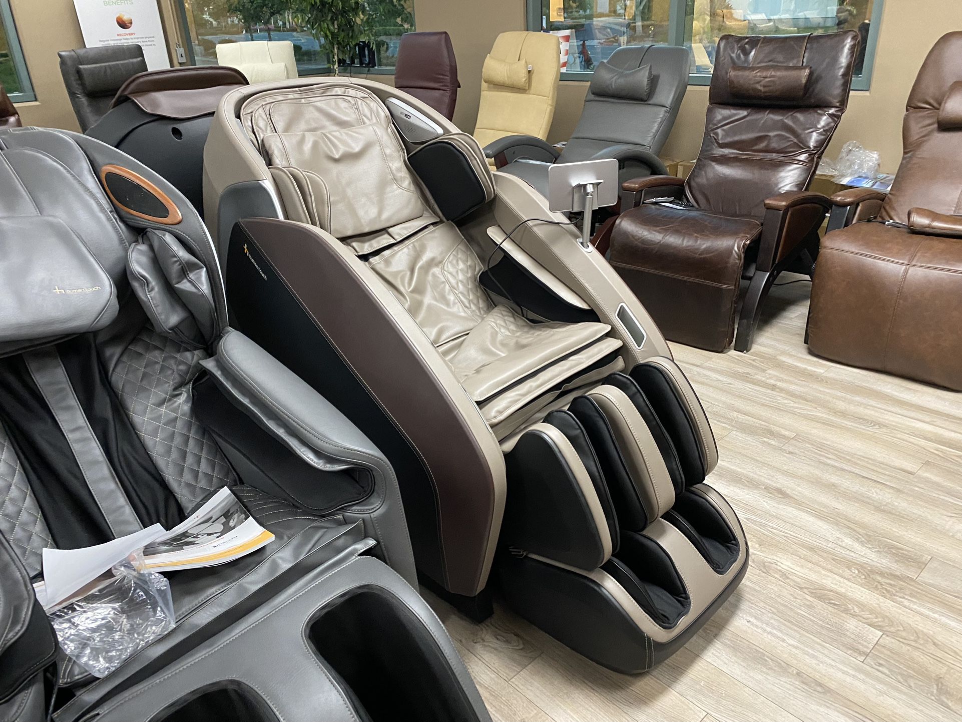 Human Touch Certus Massage Chair Recliner