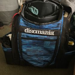 Discomania disc golf backpack used a few times