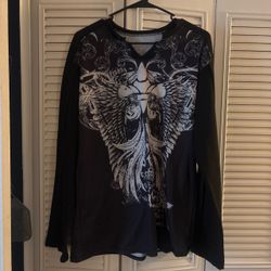 Black graphic long sleeve tee
