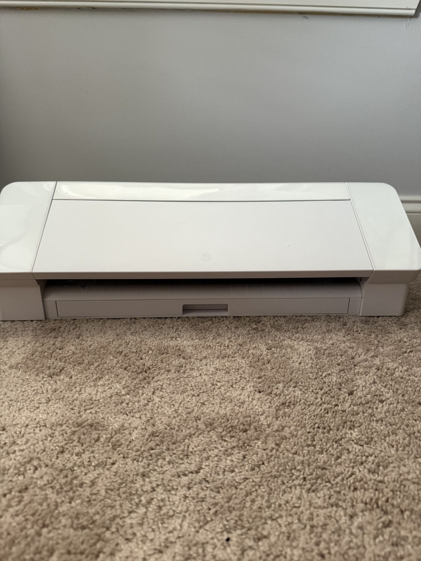 Silhouette Cameo 4