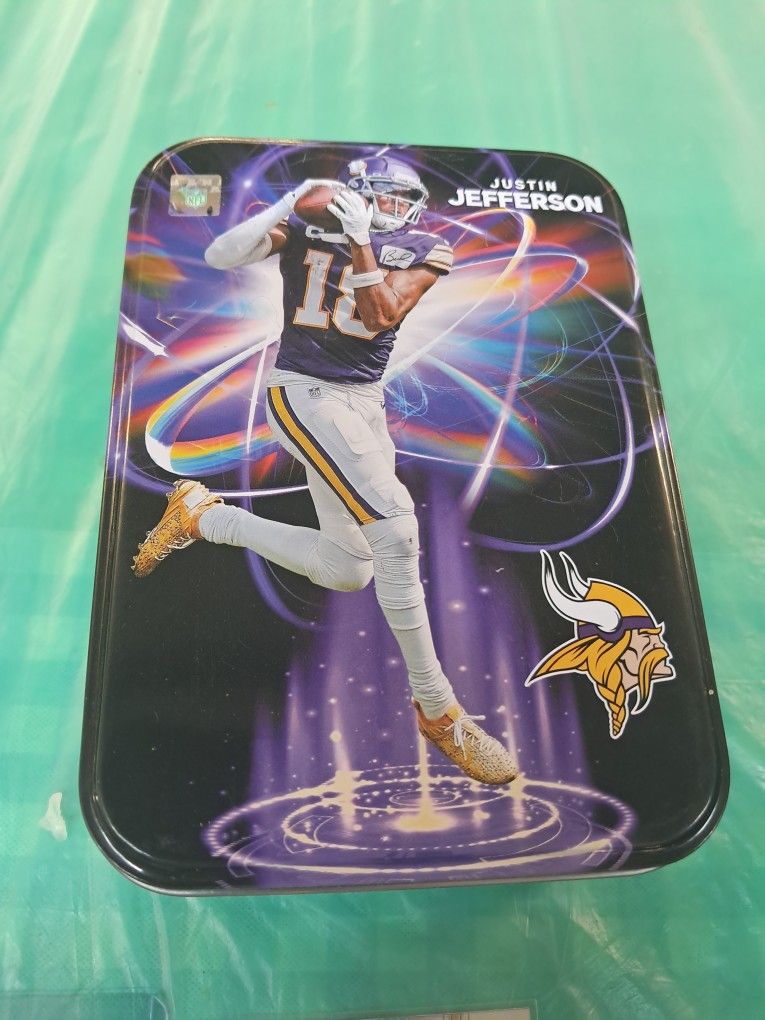 Justin Jefferson Tin And 13 Cards