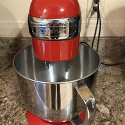 Cuisinart Precision Master 5.5 qt Stand Mixer In Ruby Red