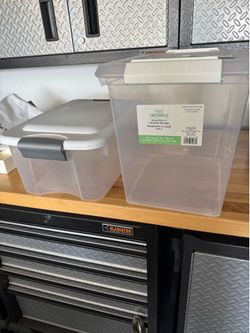 Plastic organizing bins