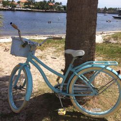 Girls Beach Cruiser Bicycle 