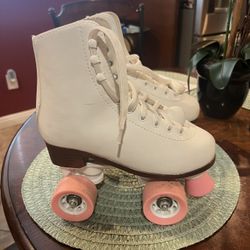 Skates SIZE 5/6