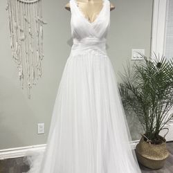 Gown New Size 14-XlArge White 