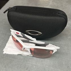Oakley Half Jacket 2.0 Sunglasses w/ Case
