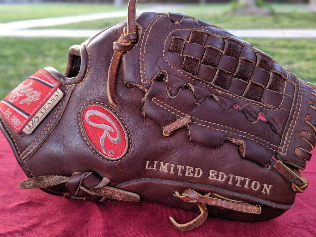 Rawlings Heart of the Hide 125th anniversary Baseball/Softball glove