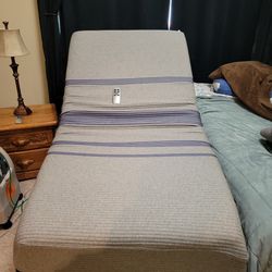 Adjustable Twin XL Bed and Mattress