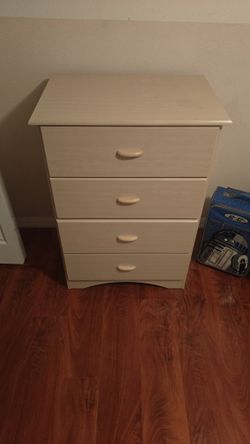 Dresser
