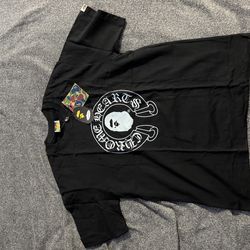 Chrome hearts tee size medium brand new