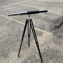 TELESCOPE 